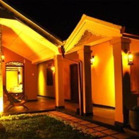 Hewittes Cottage Weligama Luaran gambar